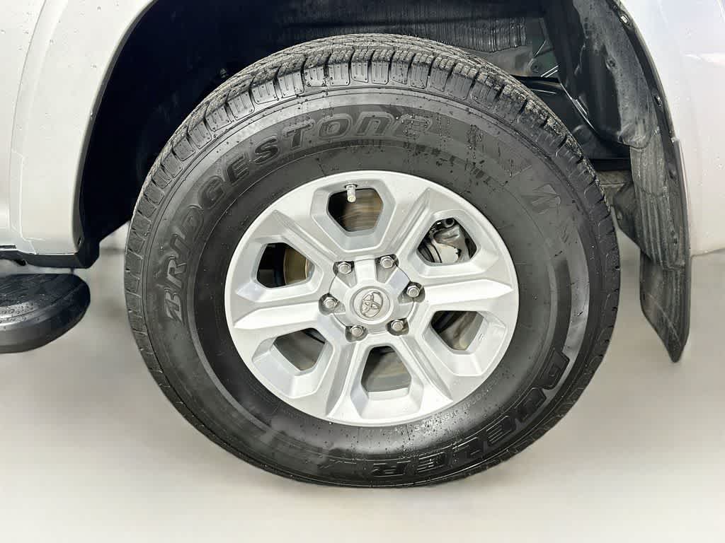 Toyota 4Runner SR5 de 2018