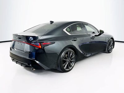Lexus IS F SPORT 2024