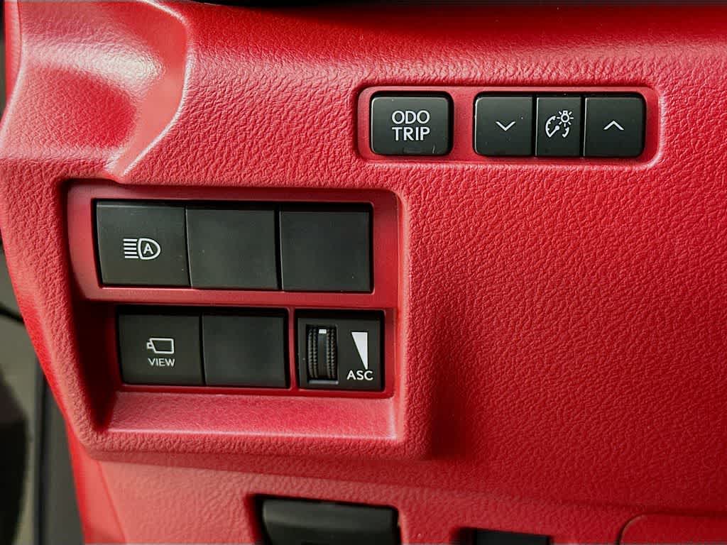 Lexus IS F SPORT 2024