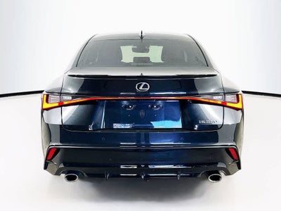 Lexus IS F SPORT 2024