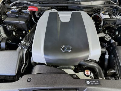 Lexus IS F SPORT 2024