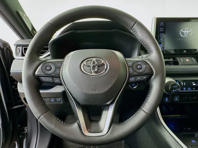 Toyota RAV4 Hybrid XSE 2020