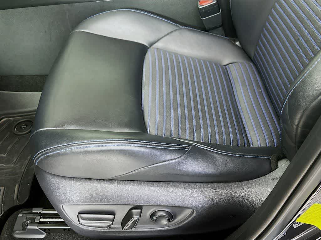 Toyota RAV4 Hybrid XSE 2020