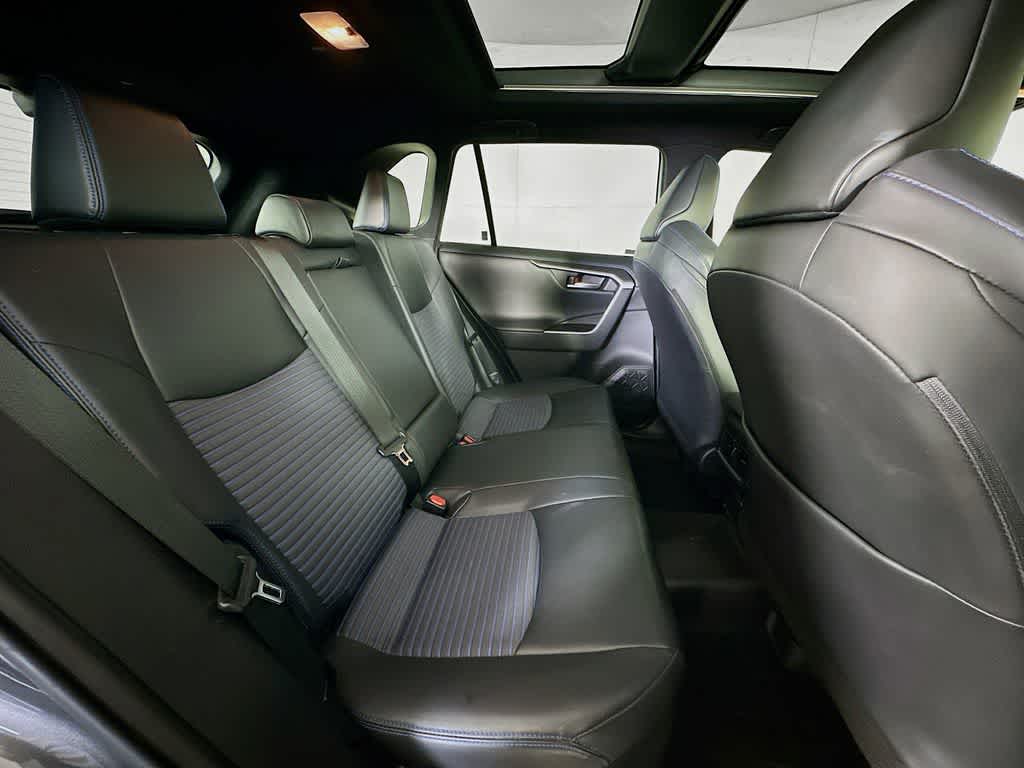 Toyota RAV4 Hybrid XSE 2020