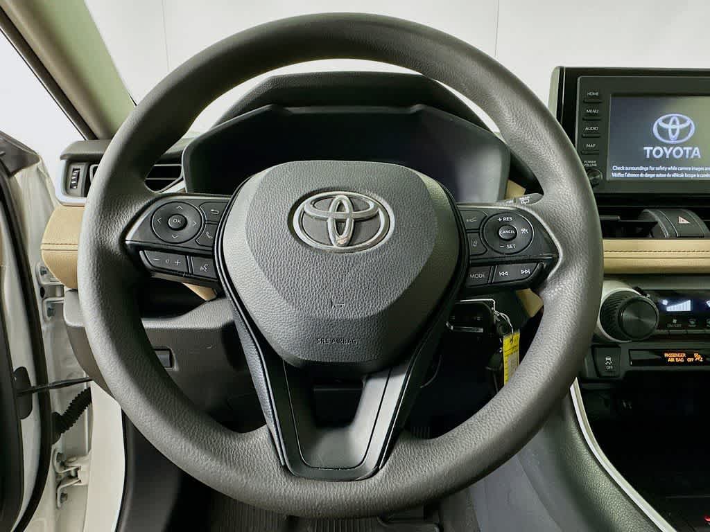 Toyota RAV4 LE 2019
