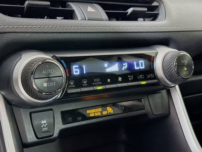 Toyota RAV4 Hybrid LE 2021