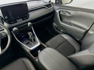 Toyota RAV4 Limited 2025