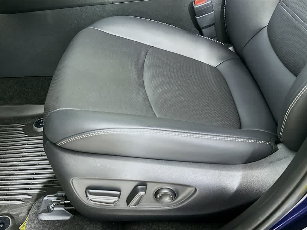 Toyota RAV4 Limited 2025