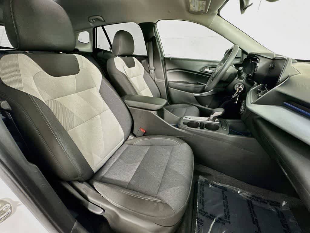 Chevrolet Trax LS 2024
