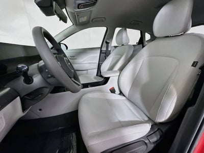 Hyundai Kona SE 2025