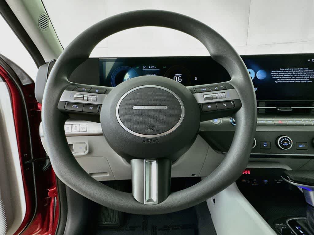 Hyundai Kona SE 2025