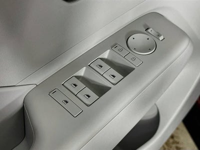 Hyundai Kona SE 2025