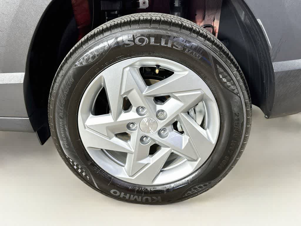 Hyundai Kona SE 2025