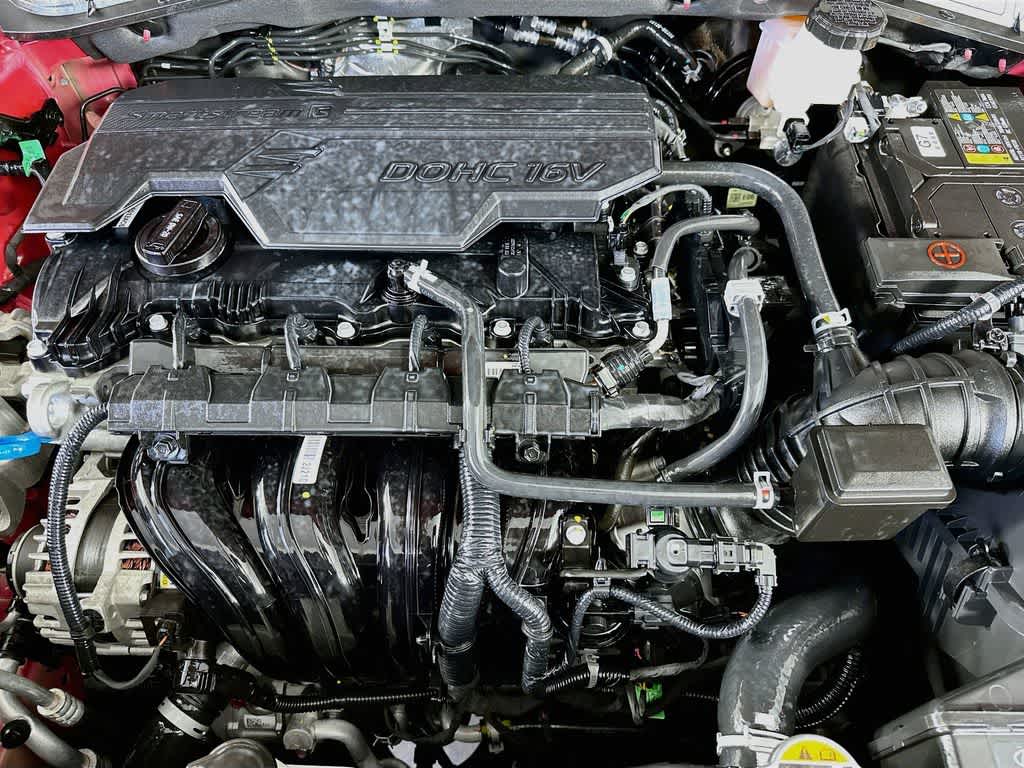 Hyundai Kona SE 2025