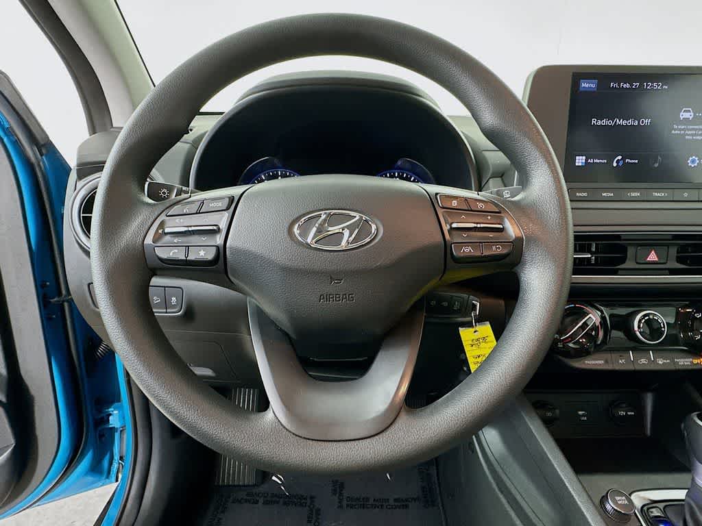 Hyundai Kona SE 2023