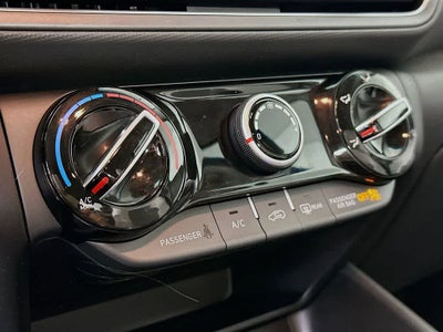 Hyundai Kona SE 2023