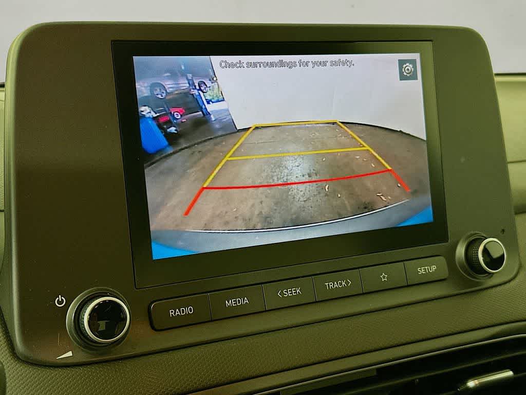 Hyundai Kona SE 2023