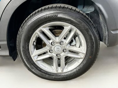 Hyundai Kona SE 2023