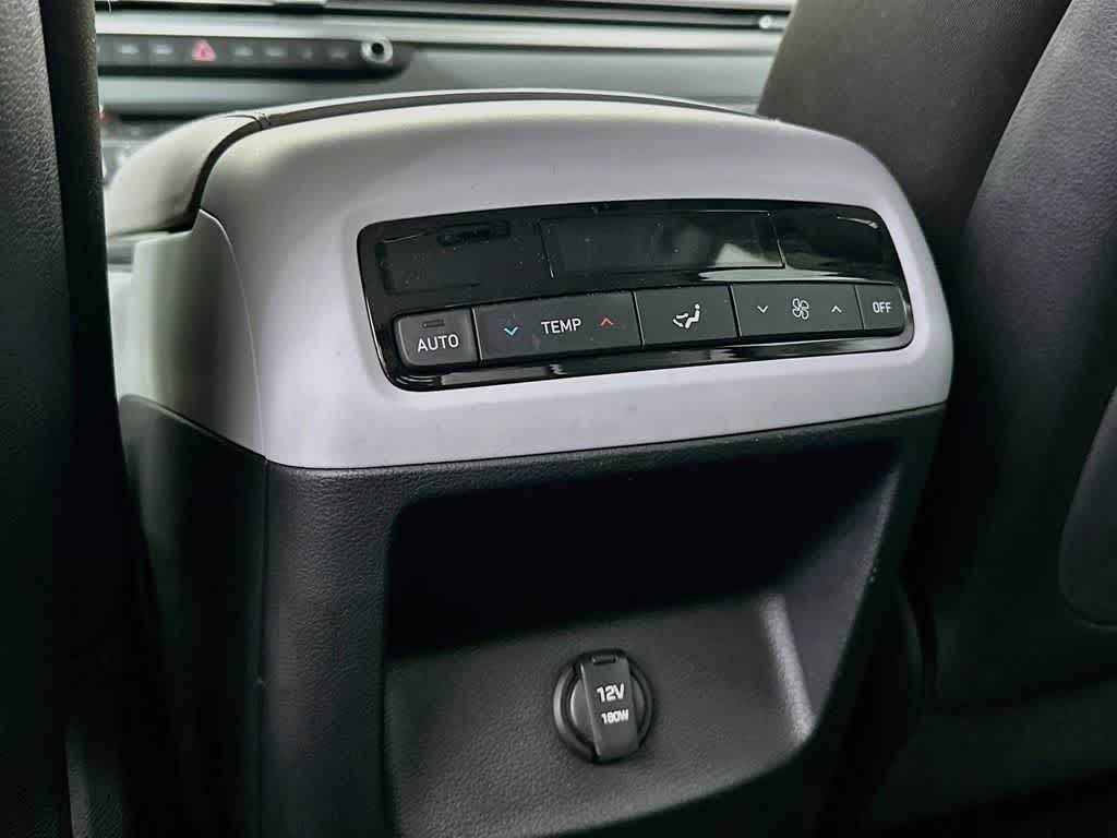 Hyundai Palisade SE 2025