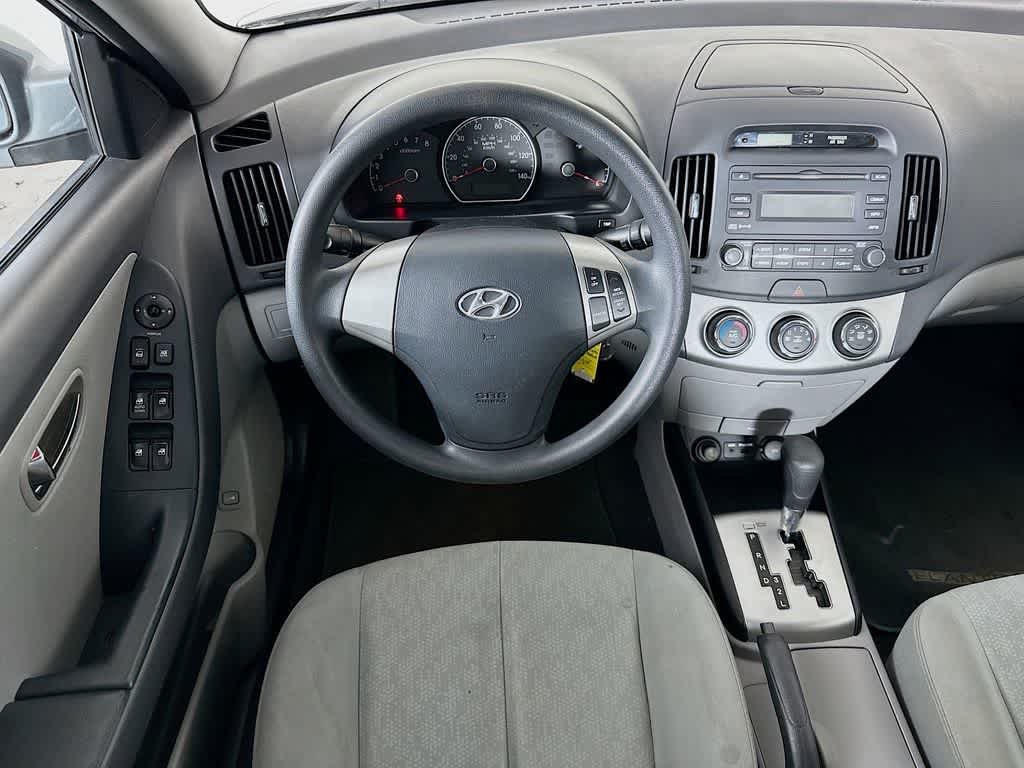 Hyundai Elantra GLS 2010