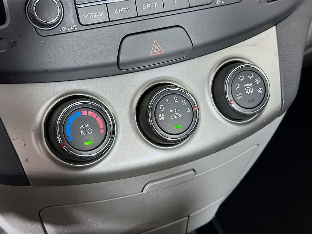 Hyundai Elantra GLS 2010