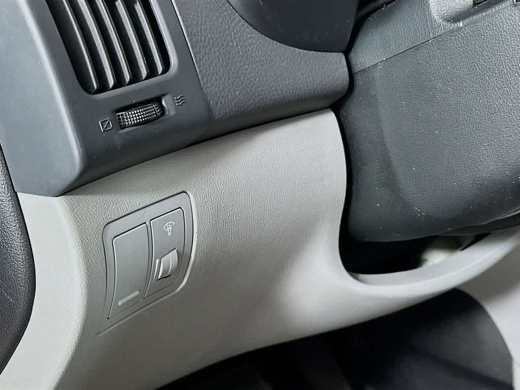 Hyundai Elantra GLS 2010