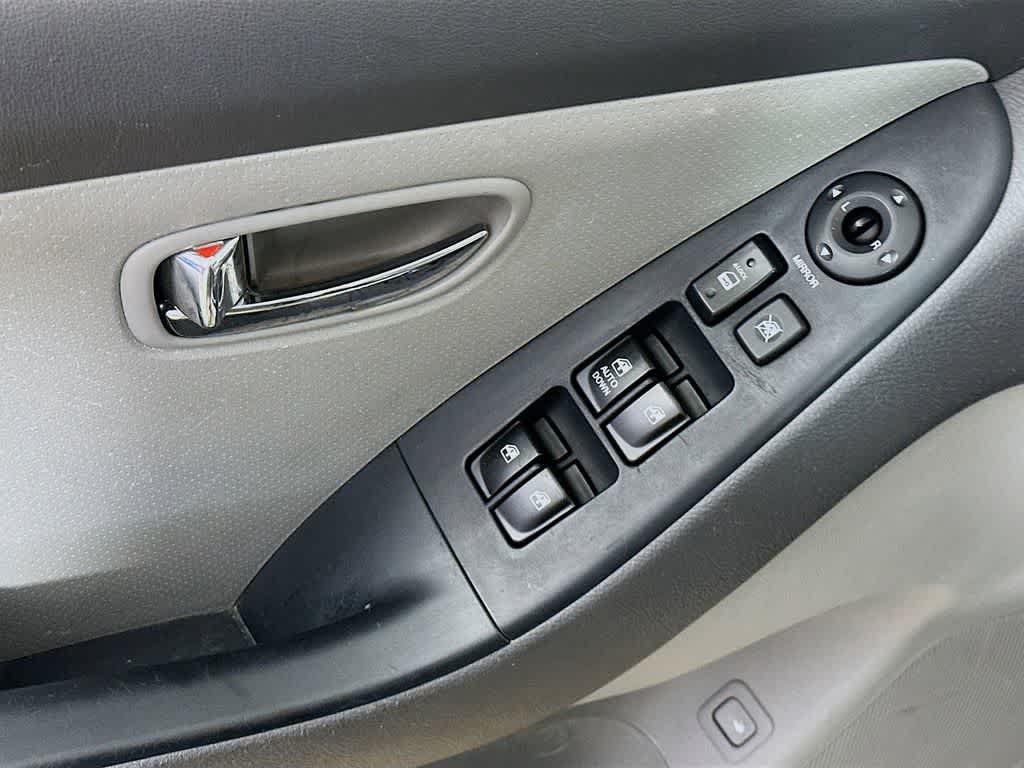 Hyundai Elantra GLS 2010