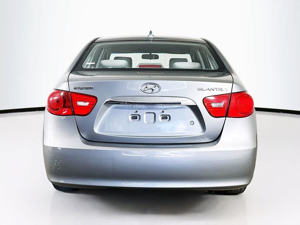 Hyundai Elantra GLS 2010