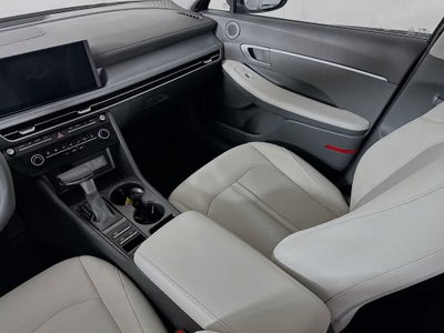 Hyundai Sonata SE 2025