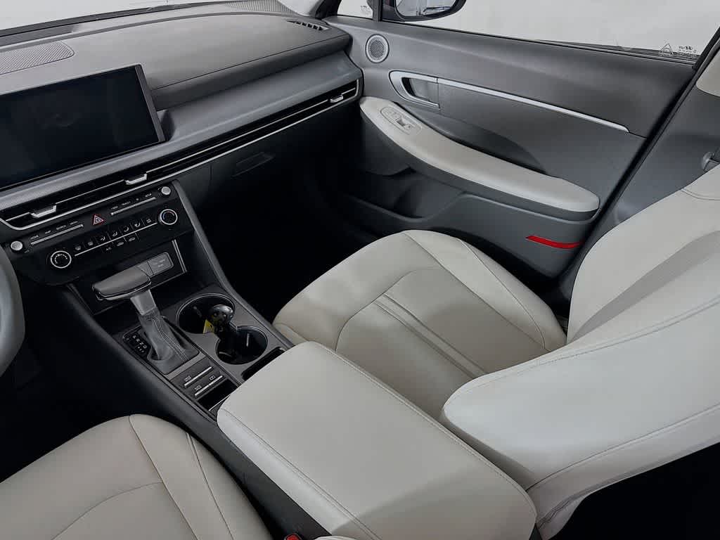 Hyundai Sonata SE 2025