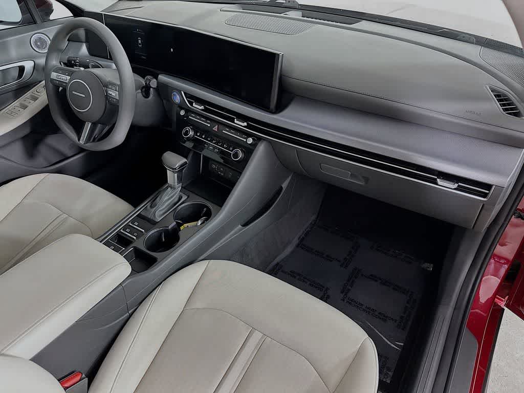 Hyundai Sonata SE 2025