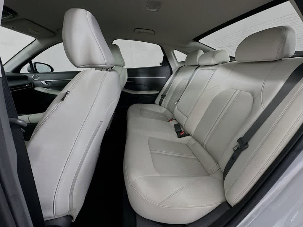 Hyundai Sonata SEL 2025