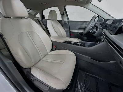 Hyundai Sonata SEL 2025