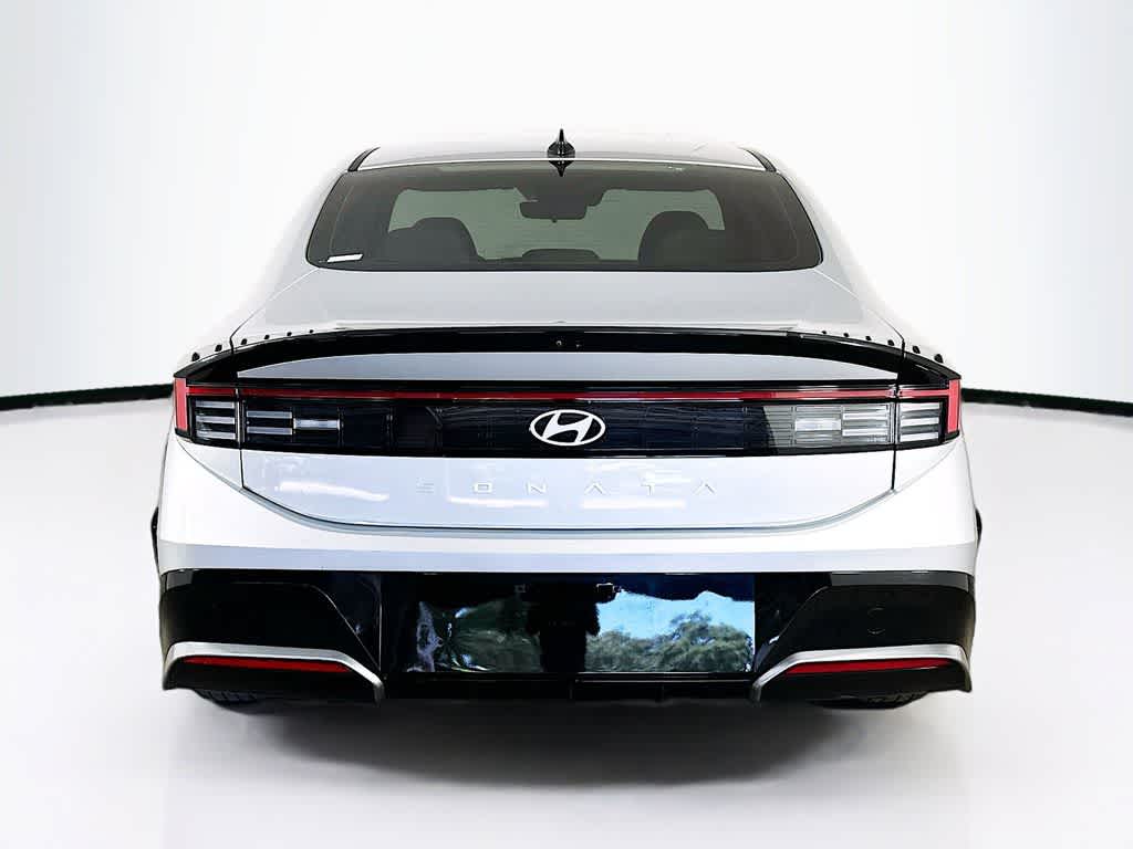 Hyundai Sonata SEL 2025