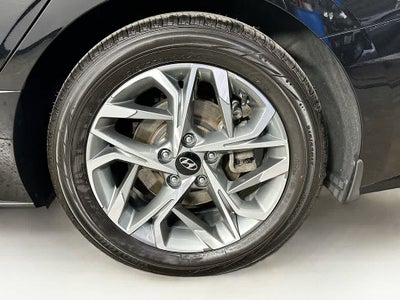 Hyundai Sonata SEL 2023