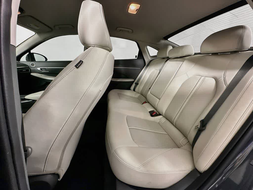 Hyundai Sonata SEL 2023