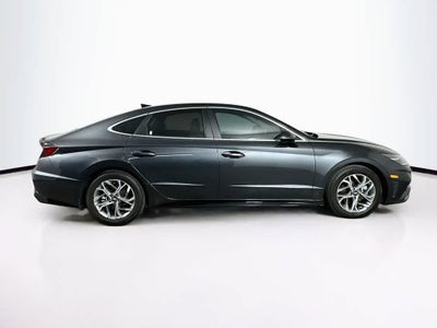Hyundai Sonata SEL 2023