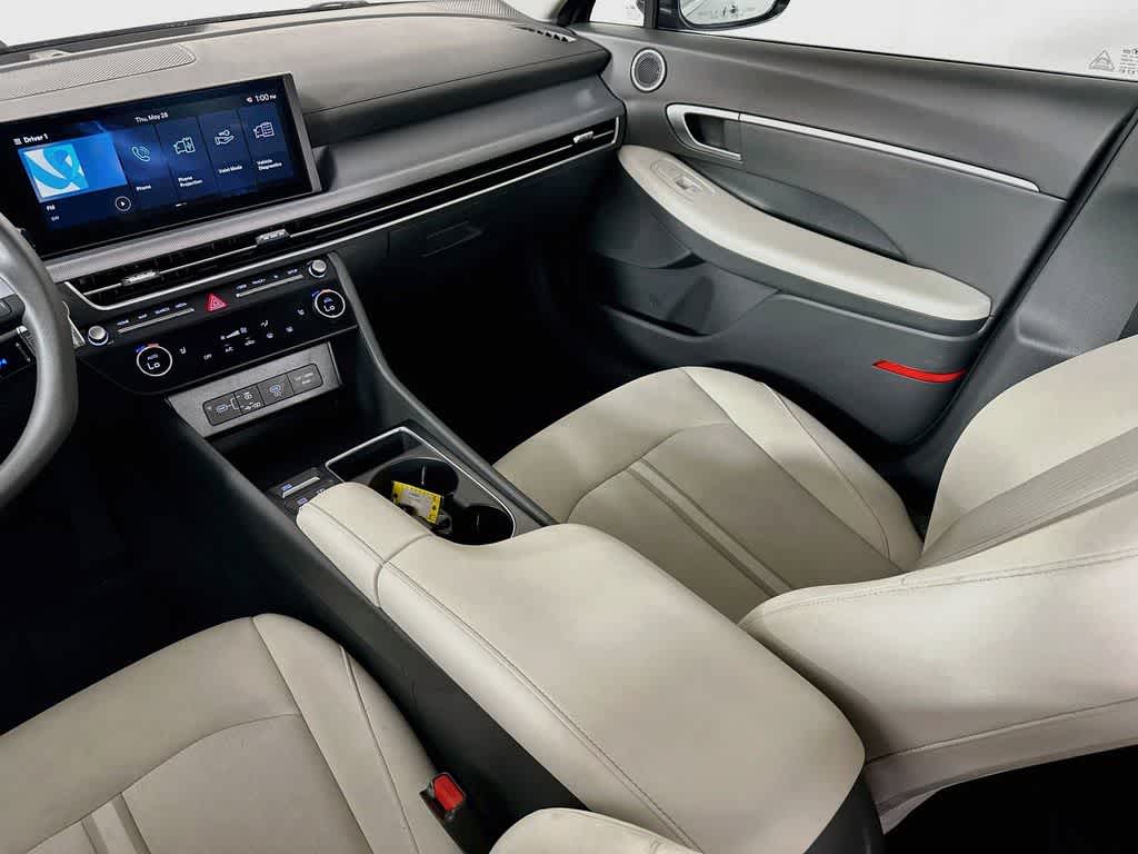 Hyundai Sonata SEL 2025