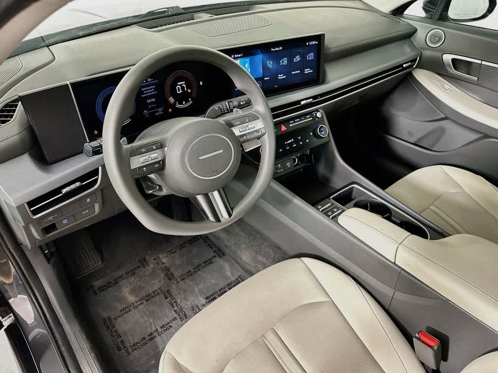 Hyundai Sonata SEL 2025
