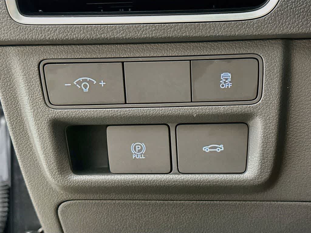 Hyundai Sonata SEL 2025