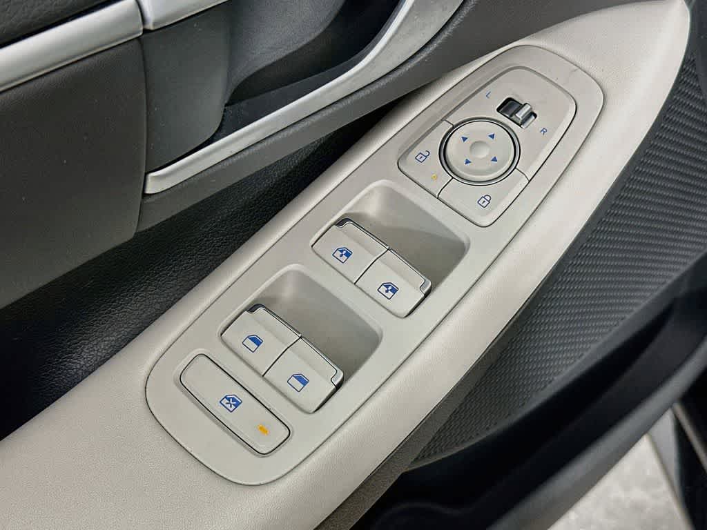Hyundai Sonata SEL 2025