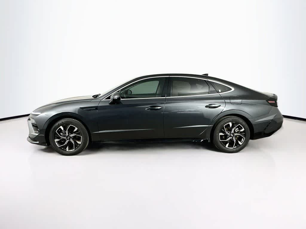 Hyundai Sonata SEL 2025
