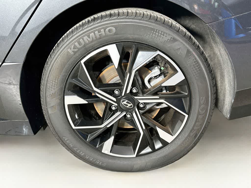 Hyundai Sonata SEL 2025