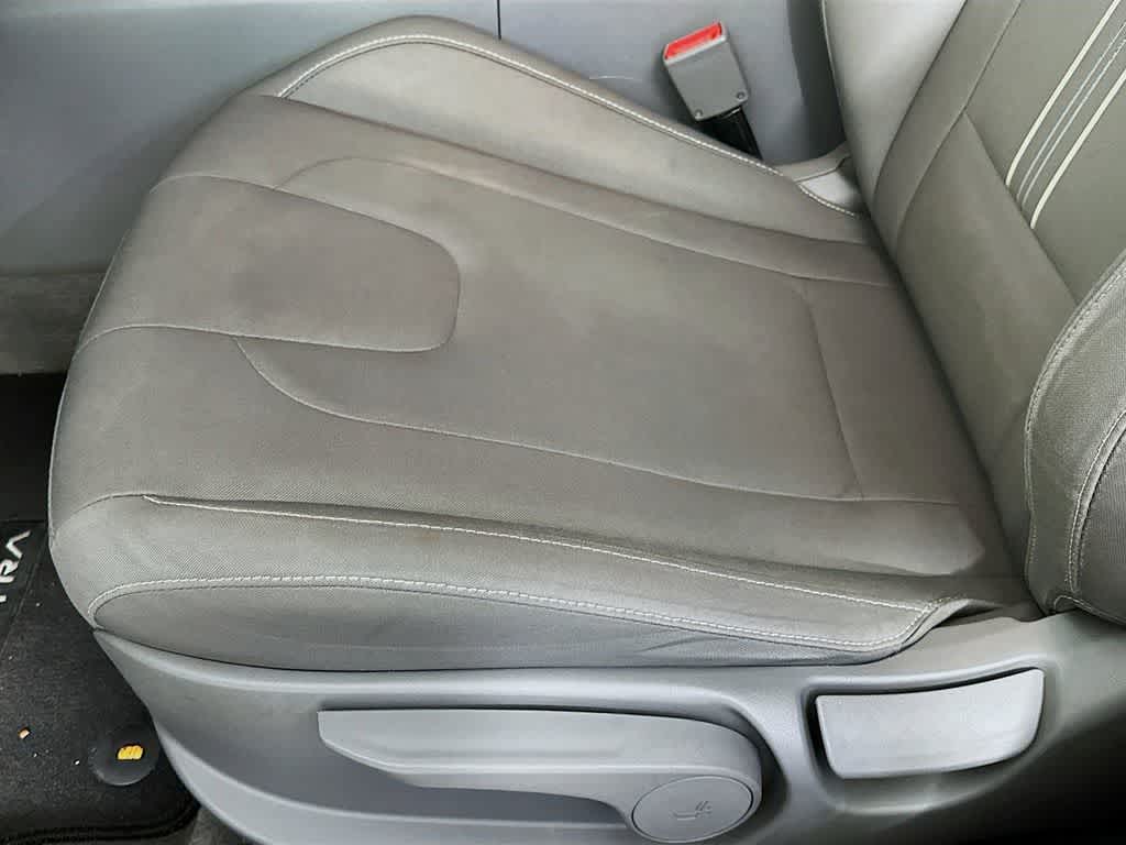 Hyundai Elantra Hybrid Blue 2021