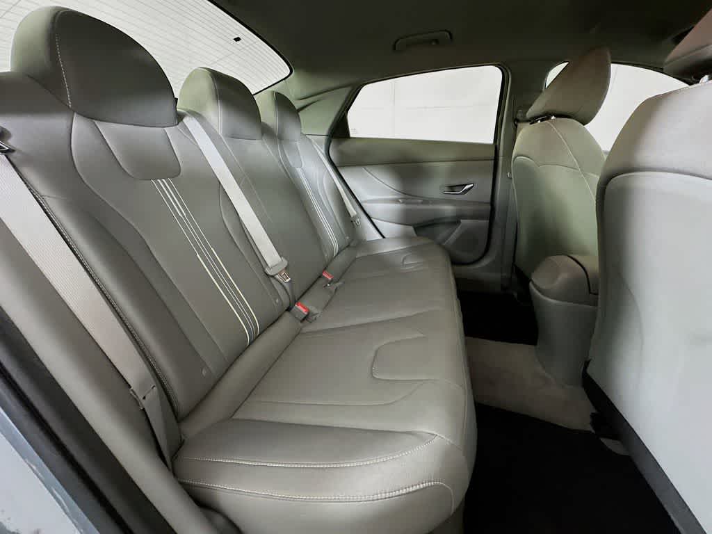 Hyundai Elantra Hybrid Blue 2021