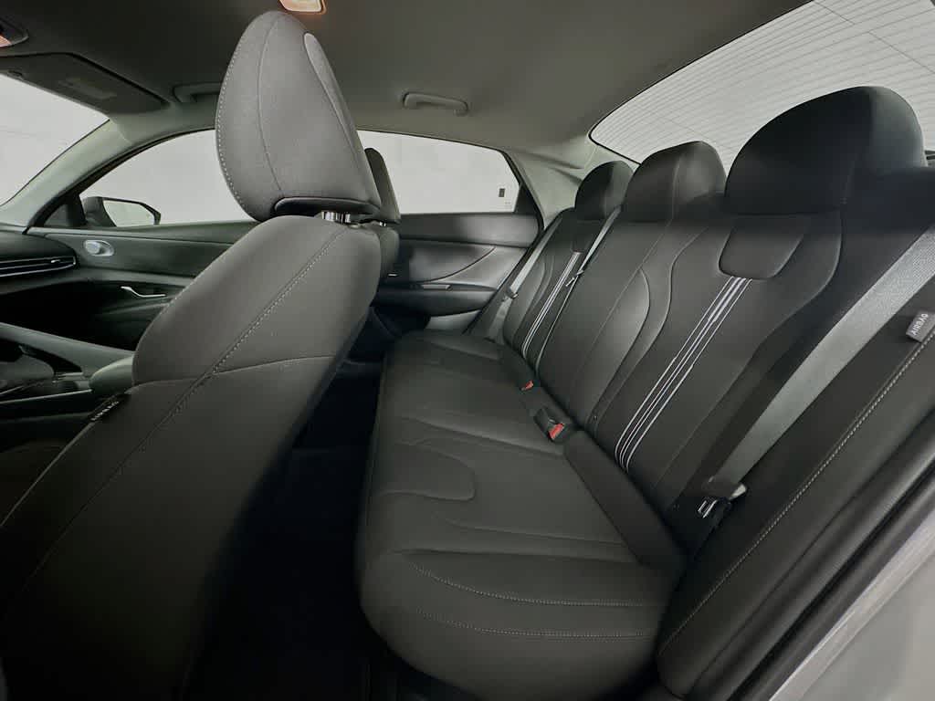 Hyundai Elantra Hybrid Azul 2024