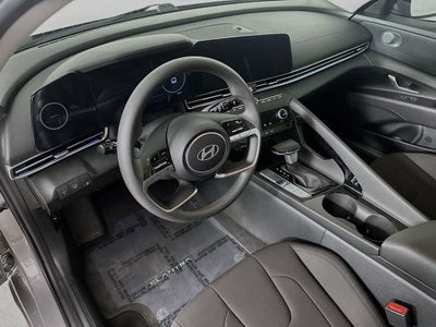Hyundai Elantra Hybrid Azul 2024
