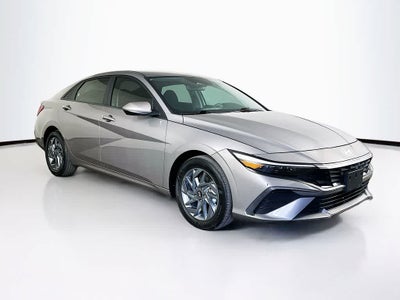 Hyundai Elantra Hybrid Azul 2024