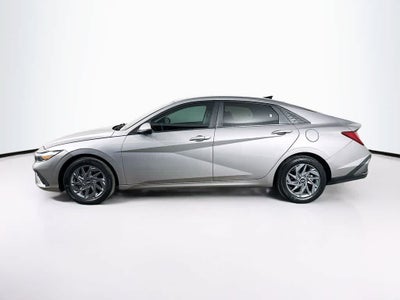 Hyundai Elantra Hybrid Azul 2024