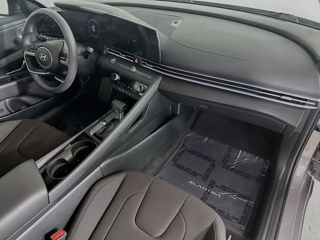 Hyundai Elantra Hybrid Azul 2024